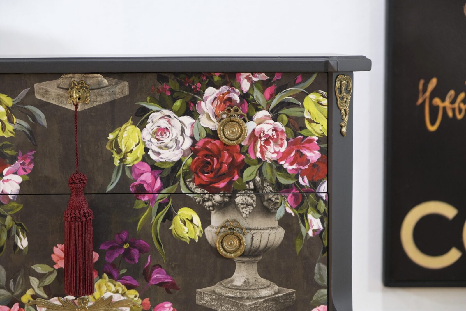 byra-333.2 SÅLD - GUSTAVIAN ROSES - LIKADAN KAN BESTÄLLAS