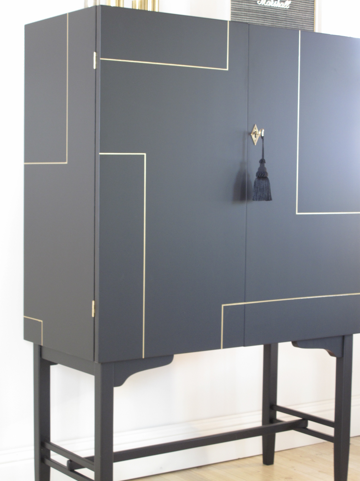 byra-261.3 Barskåp ca 1960 - Art Deco Style - Sålt - Liknande kan beställas