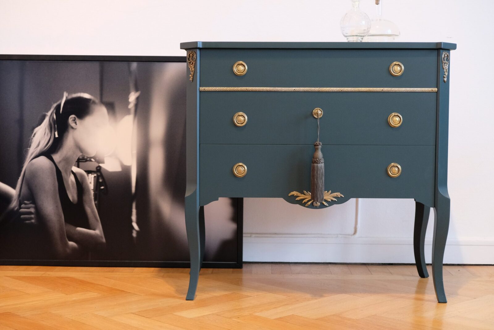 SÅLD - GUSTAVIANSK BYRÅ - STUDIO GREEN