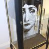 vvvv_111.1 Vitrinskåp Gustavianskt antikt - Fornasetti - Sålt - Likadant kan beställas