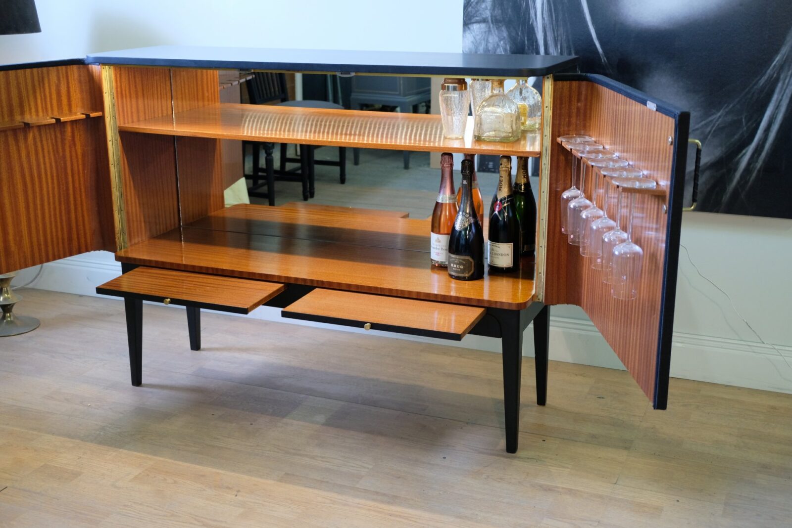 Barskåp Swedish Modern ca 1940 - Sålt - Liknande kan beställas