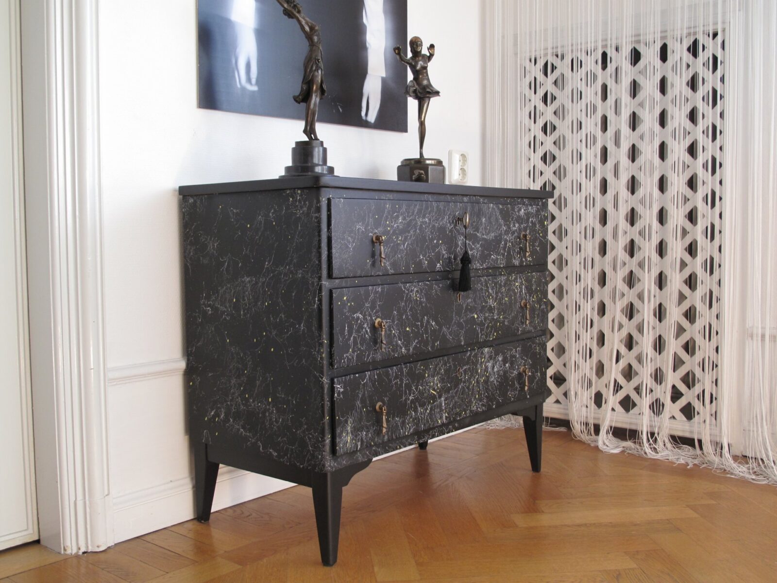 SÅLT - BYRÅ 1930-TAL - BLACK DECO - LIKNANDE KAN BESTÄLLAS