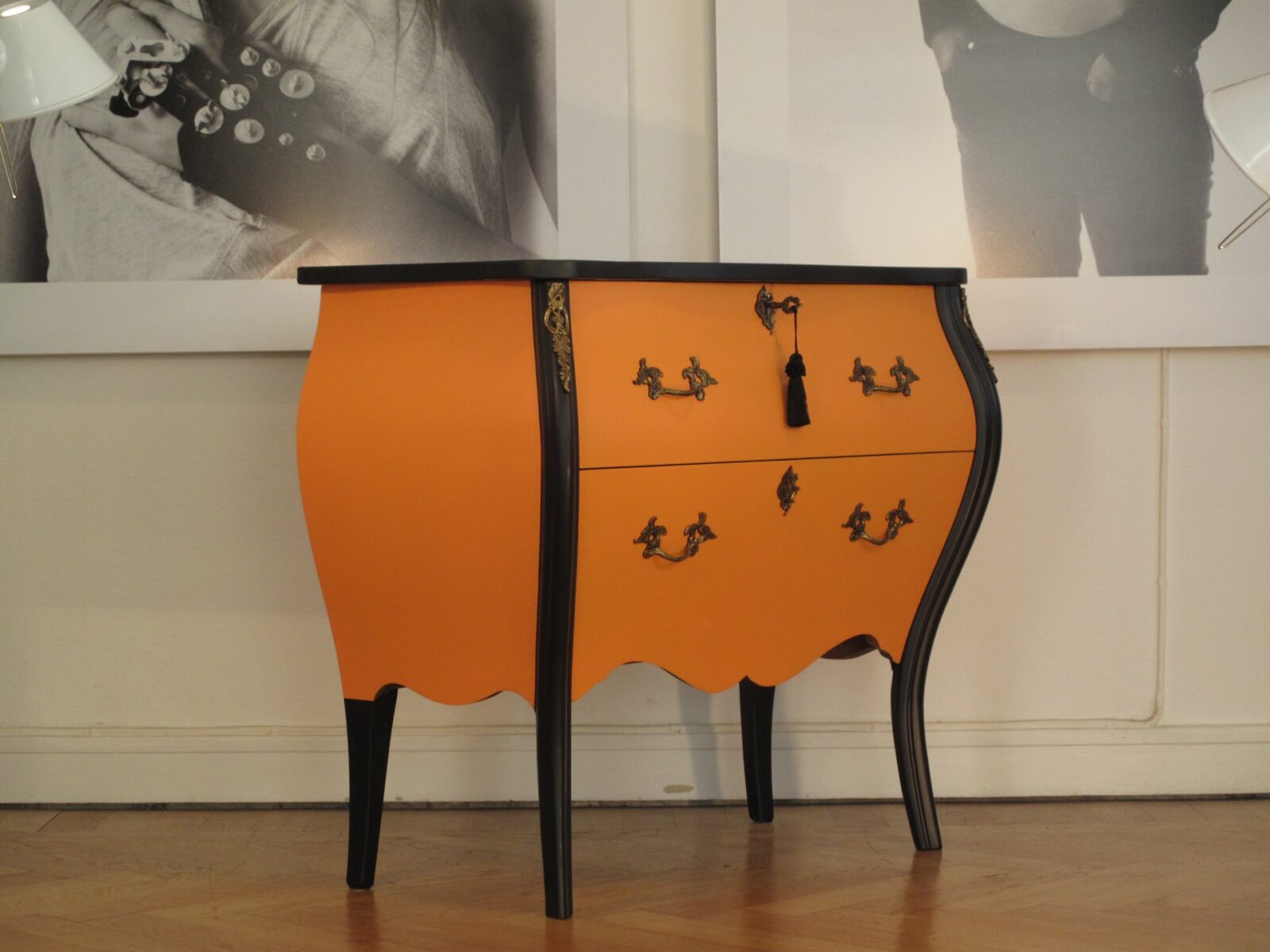byra-239_f SÅLT - ANTIK ROKOKO - SVART & HERMÉS-ORANGE - LIKNANDE KAN BESTÄLLAS