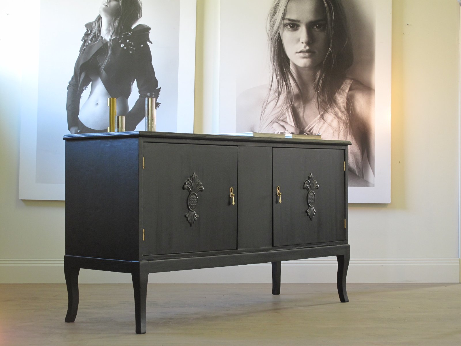 byra-497.1_f Antikt sideboard ca 1930 - Sålt - Liknande kan beställas